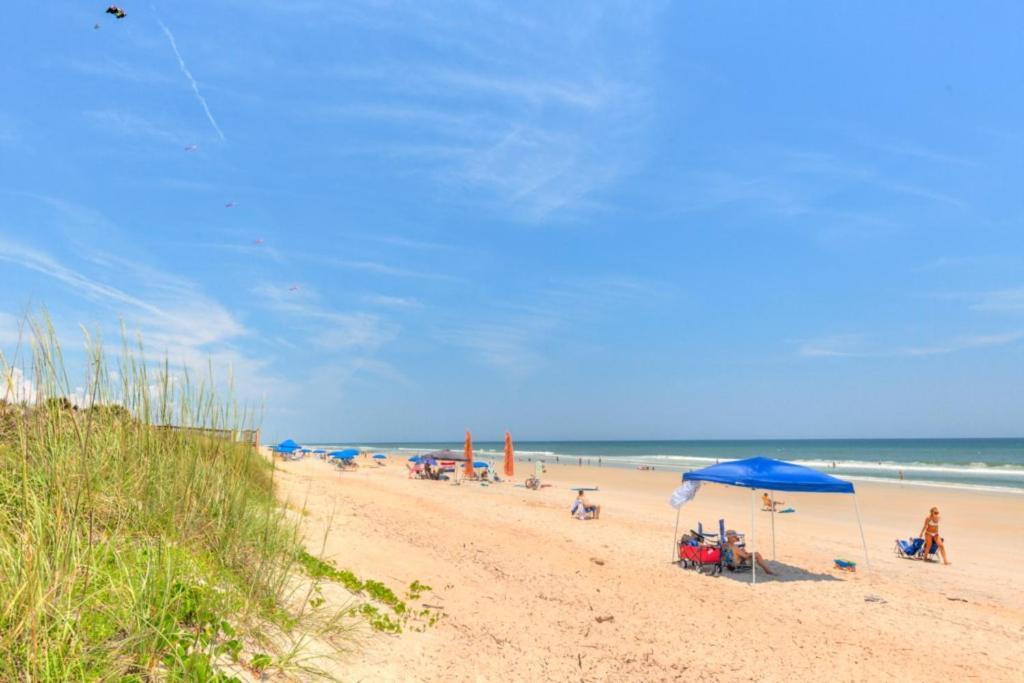 Sea La Vie Beach Oceanfront Patio Pet Friendly Jacksonville Beach Extérieur photo