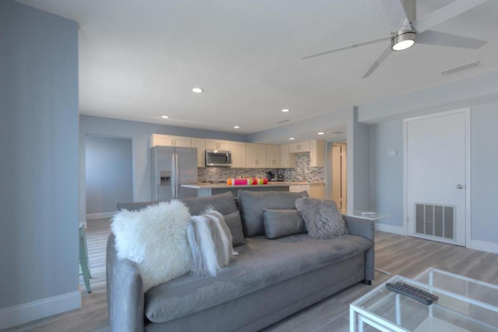 Sea La Vie Beach Oceanfront Patio Pet Friendly Jacksonville Beach Extérieur photo